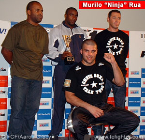 Murilo Ninja Rua and the Chute Boxe Team