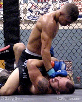 Combat in the Cage (Sep 2, 2006): Al Iaquinta on top of Mike Prokop - Photo by Gaby Genia