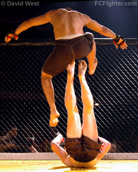 Contenders 2: Andre Winner jumps on Jeff Lawson - Photo by David West