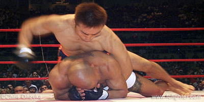 Masanori Suda beating on Egan Inoue