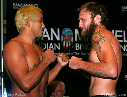 Hermes Franca (left) vs. Brandon Olsen