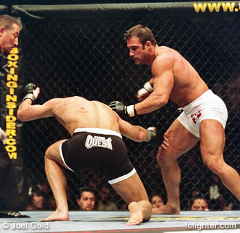 UFC 45: Phil Baroni (right) vs. Evan Tanner