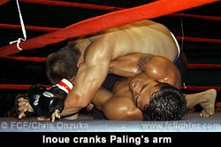 Kazuhiro Inoue cranking Bozo Paling's arm