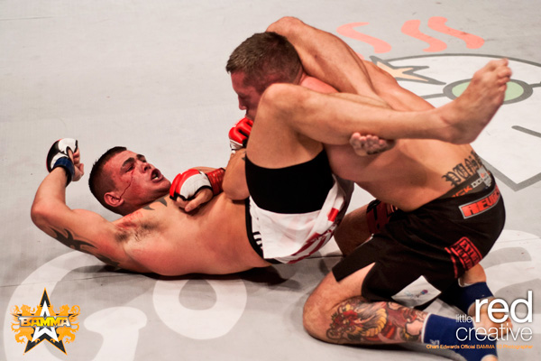 Marshman working a triangle choke on Punshon